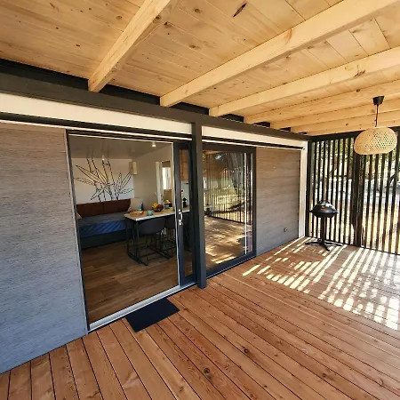 キャンプ場 Biograd Mobile Oasis ビオグラード・ナ・モル