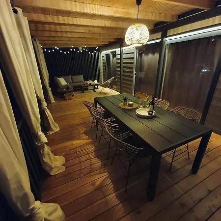 Biograd Mobile Oasis キャンプ場 *