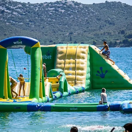 Biograd Mobile Oasis ביוגראד נה מורו