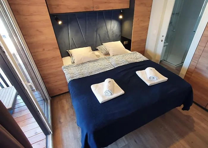 캠프장 Biograd Mobile Oasis *